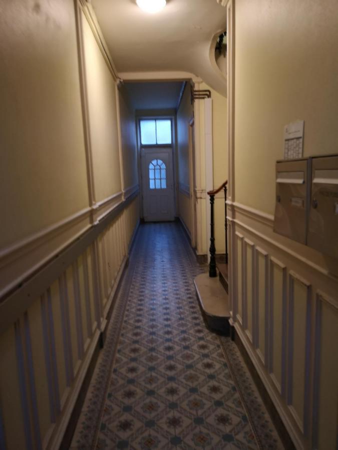 Luton Chic Lägenhet Reims Exteriör bild